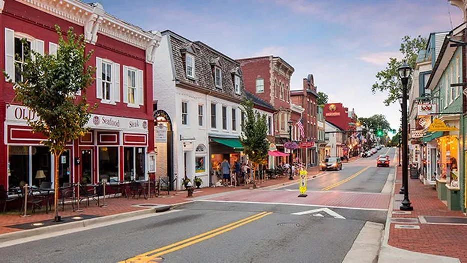Leesburg Virginia Main Street